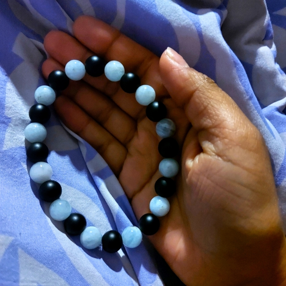 Aquamarine and Onyx Bracelet